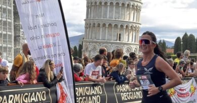 Elisa Pellegrini completa la sua prima mezza maratona a Pisa