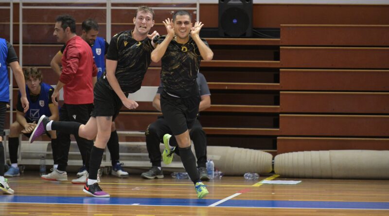 Futsal: Juvenes a cinque stelle nel derby. Il Cosmos incassa la prima sconfitta