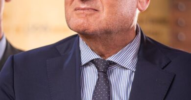L’apprezzamento di Pascucci, Rettore dell’Università di San Marino, per il discorso di insediamento dei Capitani Reggenti