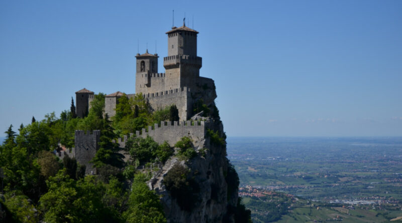 San Marino. Turisti chiusi nella Prima Torre, le scuse degli Istituti Culturali
