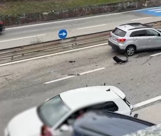 Domagnano: incidente tra due auto, superstrada temporaneamente bloccata