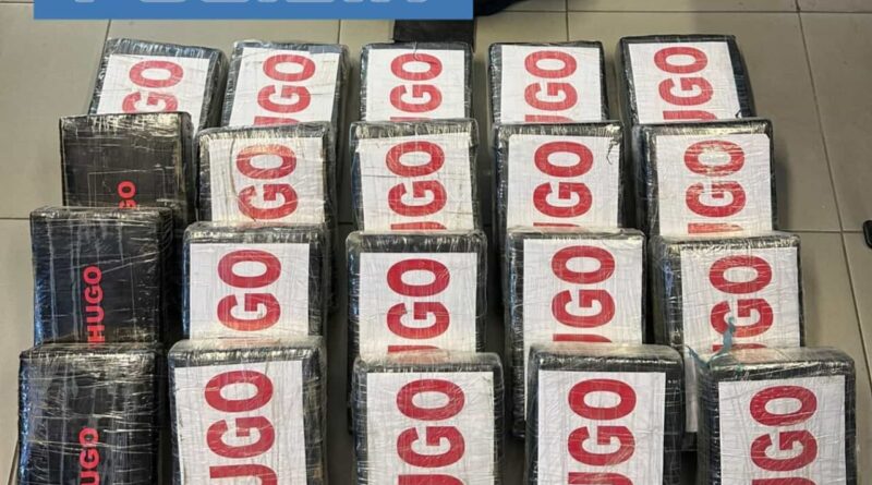 Scacco allo spaccio, sotto sequestro 25 chili di coca: avrebbero fruttato 10 milioni di euro. Due gli arresti