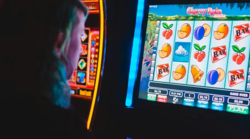 “Ogni maggiorenne in provincia di Rimini spende quasi 3mila euro all’anno nel gioco”. Una serie di incontri promossi da Rete Gap