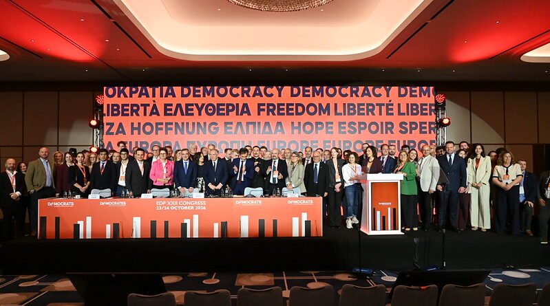 Repubblica Futura ad Atene: “Un’alleanza globale per la democrazia”