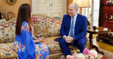 L’ambasciatore Marta Fabbri presenta le lettere credenziali al principe Alberto II di Monaco