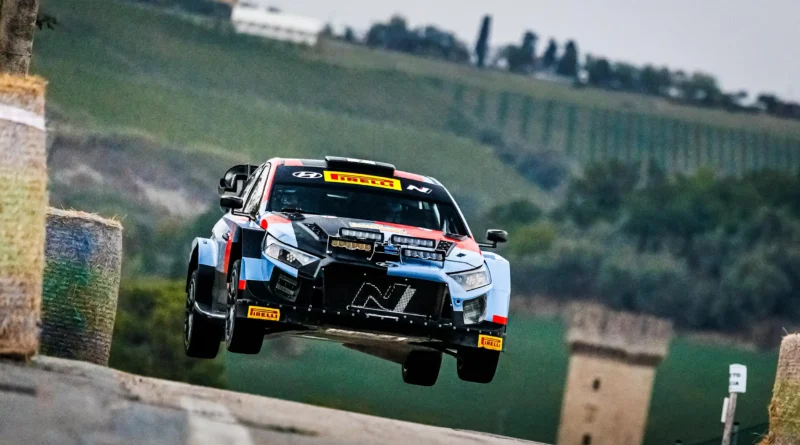 San Marino. Rallylegend 2026, Pedersoli vince tra le WRC. Kazar e Bonfè primi nelle Classic e Historic