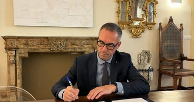 Scuola, governo e sindacati firmano il nuovo accordo sul reclutamento